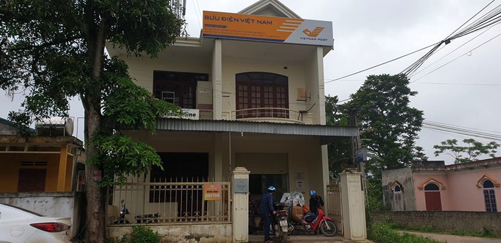 Hám lãi cao, nhiều người 'khóc ròng' vì rơi vào bẫy của nữ nhân viên bưu điện xã - 1 Hám lãi cao, nhiều người 'khóc ròng' vì rơi vào bẫy của nữ nhân viên bưu điện xã - 1