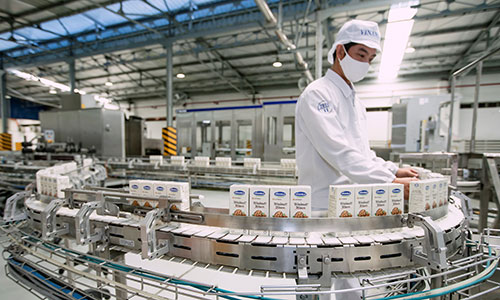 Doanh nghiệp sữa Việt đầu tiên được cấp phép xuất khẩu sữa vào liên minh kinh tế Á Âu - 2 Doanh nghiệp sữa Việt đầu tiên được cấp phép xuất khẩu sữa vào liên minh kinh tế Á Âu - 2