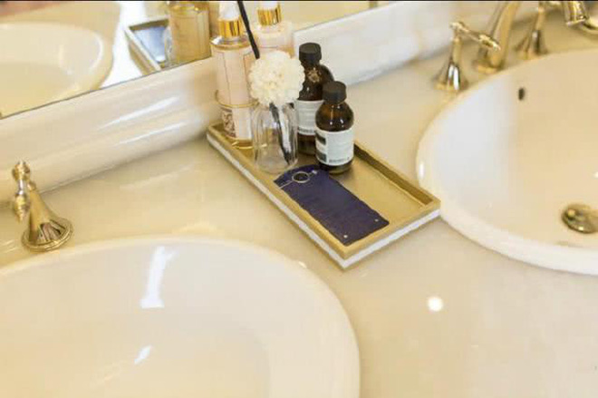 Cuộc sống xa hoa của Angela Baby: Biệt thự bạc tỷ rộng 700m2 trang hoàng như khách sạn 5 sao, ốp điện thoại da cá sấu đắt đỏ - 5 Cuộc sống xa hoa của Angela Baby: Biệt thự bạc tỷ rộng 700m2 trang hoàng như khách sạn 5 sao, ốp điện thoại da cá sấu đắt đỏ - 5