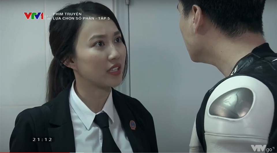 Lựa chọn số phận tập 5: Xuân suy sụp khi bị gã chồng đe dọa sẽ reo rắc vào đầu con trai rằng cô ngoại tình không về nhà - 3 Lựa chọn số phận tập 5: Xuân suy sụp khi bị gã chồng đe dọa sẽ reo rắc vào đầu con trai rằng cô ngoại tình không về nhà - 3