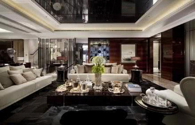 Cuộc sống xa hoa của Angela Baby: Biệt thự bạc tỷ rộng 700m2 trang hoàng như khách sạn 5 sao, ốp điện thoại da cá sấu đắt đỏ - 10 Cuộc sống xa hoa của Angela Baby: Biệt thự bạc tỷ rộng 700m2 trang hoàng như khách sạn 5 sao, ốp điện thoại da cá sấu đắt đỏ - 10