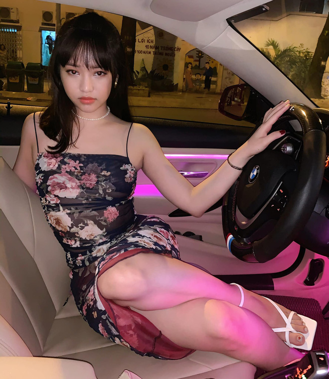 Không cần ai đó đi Mẹc chở vài vòng, hội gái đẹp này đã sớm mua ô tô tiền tỷ, muốn thì tự đi - 2 Không cần ai đó đi Mẹc chở vài vòng, hội gái đẹp này đã sớm mua ô tô tiền tỷ, muốn thì tự đi - 2