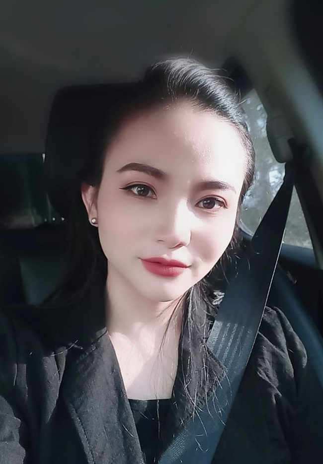 Nữ MC xinh đẹp kể về cú 'lội ngược dòng' kiếm 100 triệu/ tháng và câu chuyện tình cùng 'đại gia bí ẩn' phía sau - 3 Nữ MC xinh đẹp kể về cú 'lội ngược dòng' kiếm 100 triệu/ tháng và câu chuyện tình cùng 'đại gia bí ẩn' phía sau - 3