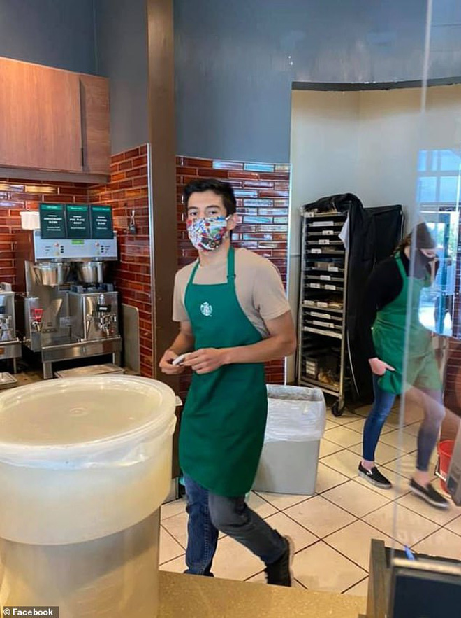 Ý thức kém không đeo khẩu trang còn lên MXH 'bóc phốt' nhân viên phục vụ, người phụ nữ bị dân mạng ném đá tơi bời - 2 Ý thức kém không đeo khẩu trang còn lên MXH 'bóc phốt' nhân viên phục vụ, người phụ nữ bị dân mạng ném đá tơi bời - 2