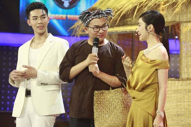 Quá mê Erik, Trấn Thành viết bài hát gửi tặng nhưng bị Hari Won 'cướp' luôn vì quá hay Quá mê Erik, Trấn Thành viết bài hát gửi tặng nhưng bị Hari Won 'cướp' luôn vì quá hay