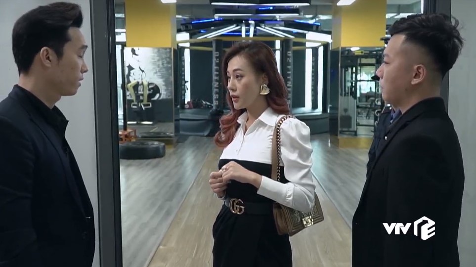 Lựa chọn số phận tập 9: Cường bị bạn của mẹ mắng nhiếc không ra gì vì không giúp bà ta chạy án - 10 Lựa chọn số phận tập 9: Cường bị bạn của mẹ mắng nhiếc không ra gì vì không giúp bà ta chạy án - 10