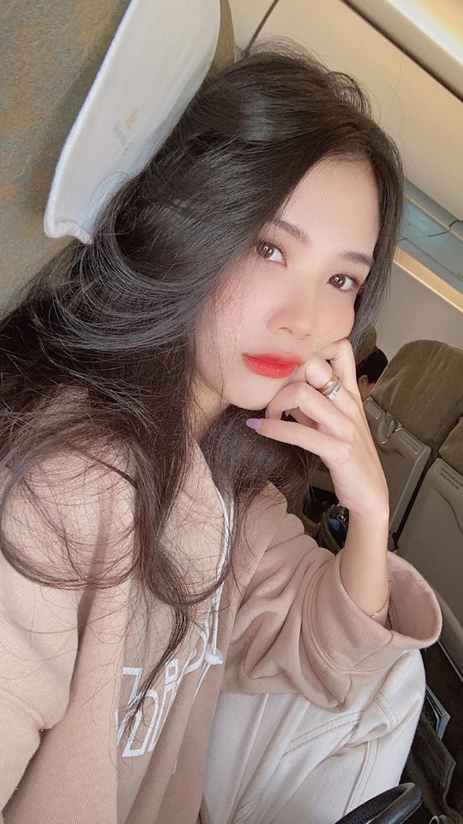 Thêm gái Việt được khen trên báo Trung, lần này là Chù Disturbia - hot girl Sài Gòn nổi tiếng 10 năm trước - 3 Thêm gái Việt được khen trên báo Trung, lần này là Chù Disturbia - hot girl Sài Gòn nổi tiếng 10 năm trước - 3