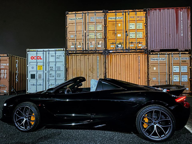 Khui công McLaren 720S Spider triệu đô màu độc nhất Việt Nam - 3 Khui công McLaren 720S Spider triệu đô màu độc nhất Việt Nam - 3