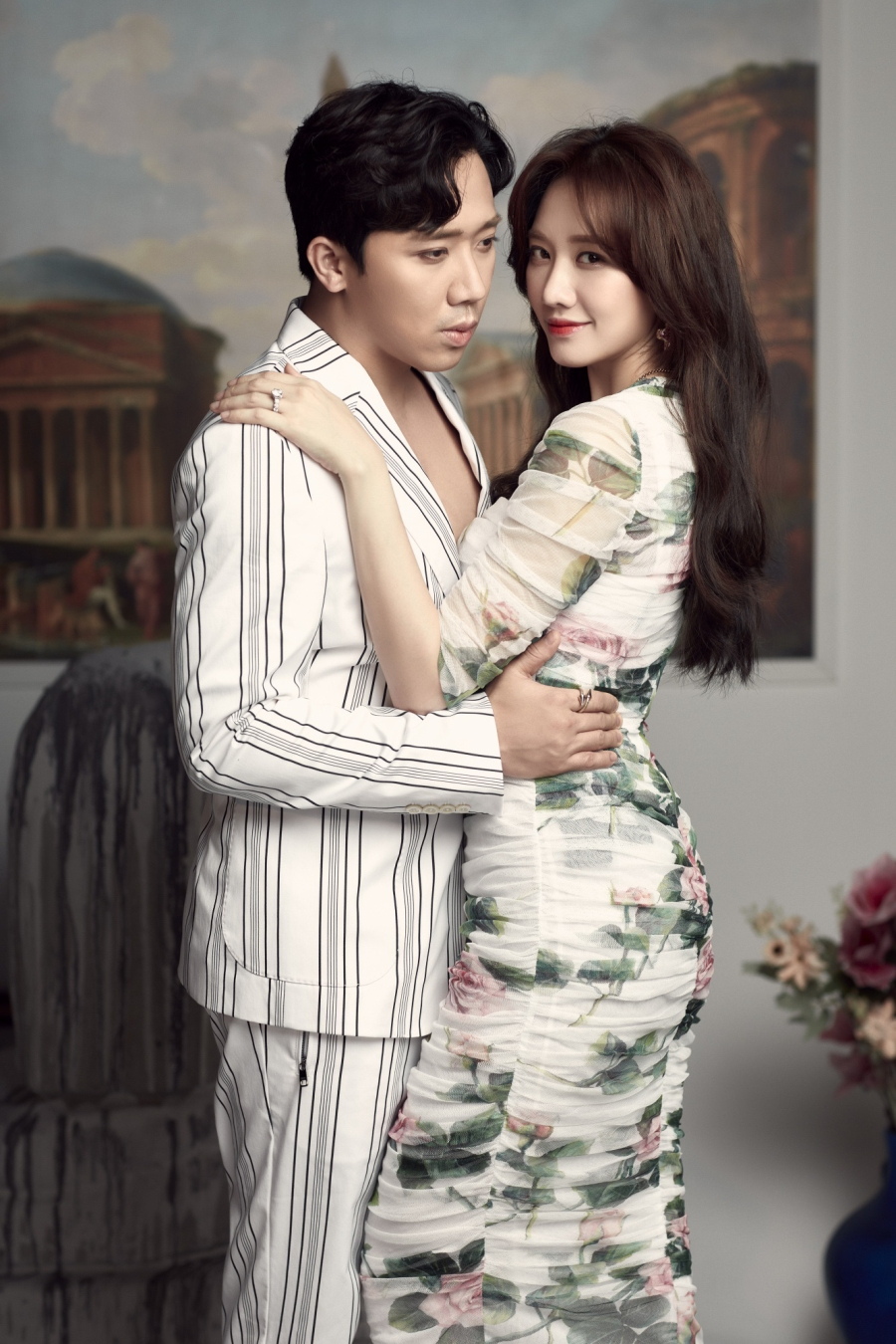 Hari Won - Trấn Thành tung bộ ảnh diện cây đồ hiệu, biểu cảm ngọt ngào hạnh phúc khiến dân tình 'lụi tim' - 1 Hari Won - Trấn Thành tung bộ ảnh diện cây đồ hiệu, biểu cảm ngọt ngào hạnh phúc khiến dân tình 'lụi tim' - 1