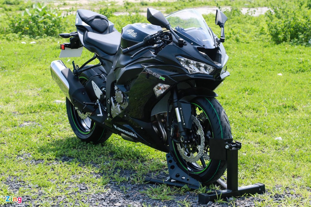 Tầm giá trên 500 triệu đồng, chọn Yamaha R6 hay Kawasaki ZX-6R? - 1 Tầm giá trên 500 triệu đồng, chọn Yamaha R6 hay Kawasaki ZX-6R? - 1