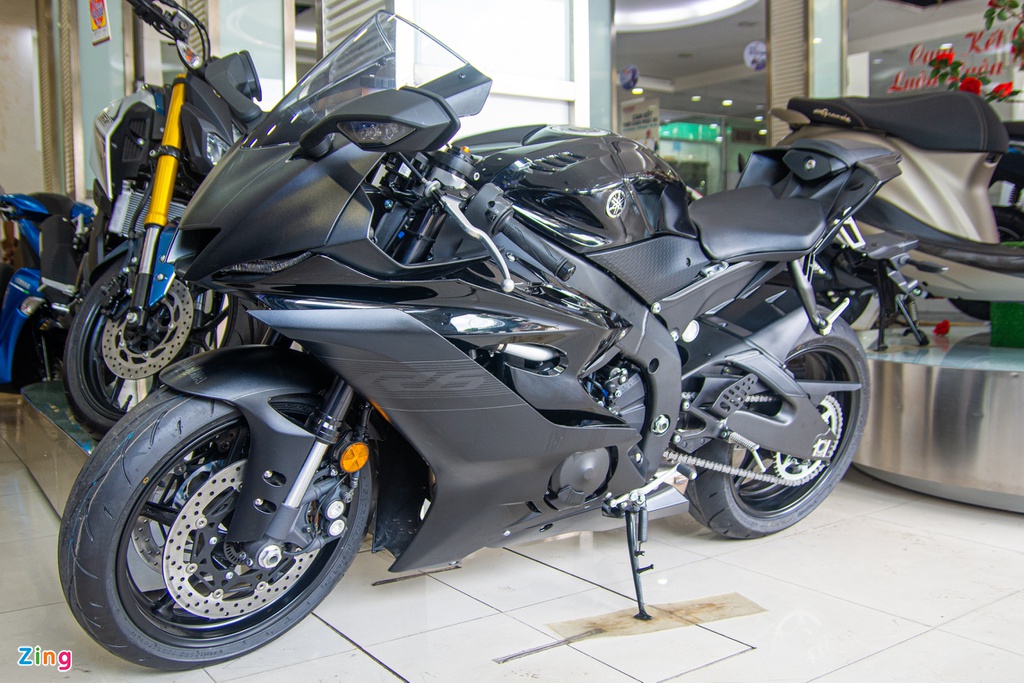 Tầm giá trên 500 triệu đồng, chọn Yamaha R6 hay Kawasaki ZX-6R? Tầm giá trên 500 triệu đồng, chọn Yamaha R6 hay Kawasaki ZX-6R?