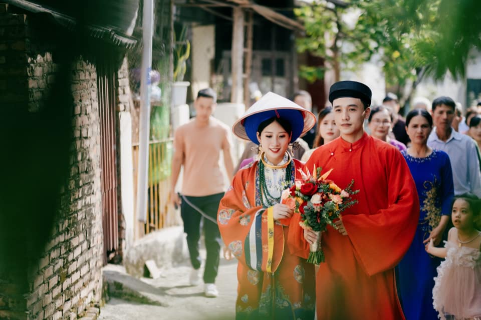 Bộ ảnh cưới cực độc đáo của cặp đôi Cao Bằng nhận 'bão like' chỉ sau 2 giờ đăng tải, chiêm ngưỡng từng tiểu tiết nhỏ mới thấy 'quá chất' - 5 Bộ ảnh cưới cực độc đáo của cặp đôi Cao Bằng nhận 'bão like' chỉ sau 2 giờ đăng tải, chiêm ngưỡng từng tiểu tiết nhỏ mới thấy 'quá chất' - 5