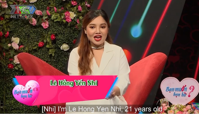 Bạn muốn hẹn hò: MC Hồng Vân bị mắng vô duyên vì hỏi chuyện trinh tiết nữ khách mời: 'Không lẽ trả lời là đã mất?' Bạn muốn hẹn hò: MC Hồng Vân bị mắng vô duyên vì hỏi chuyện trinh tiết nữ khách mời: 'Không lẽ trả lời là đã mất?'