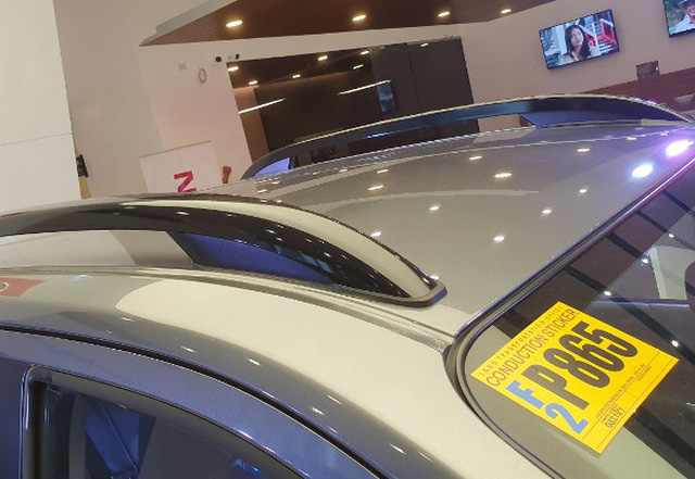 Nissan Navara bản đặc biệt ‘siêu giới hạn’ về Việt Nam, giá dự kiến 845 triệu đồng - 2 Nissan Navara bản đặc biệt ‘siêu giới hạn’ về Việt Nam, giá dự kiến 845 triệu đồng - 2