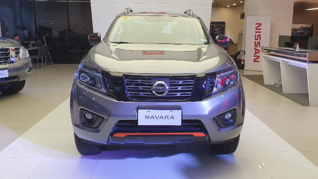Nissan Navara bản đặc biệt ‘siêu giới hạn’ về Việt Nam, giá dự kiến 845 triệu đồng - 9 Nissan Navara bản đặc biệt ‘siêu giới hạn’ về Việt Nam, giá dự kiến 845 triệu đồng - 9