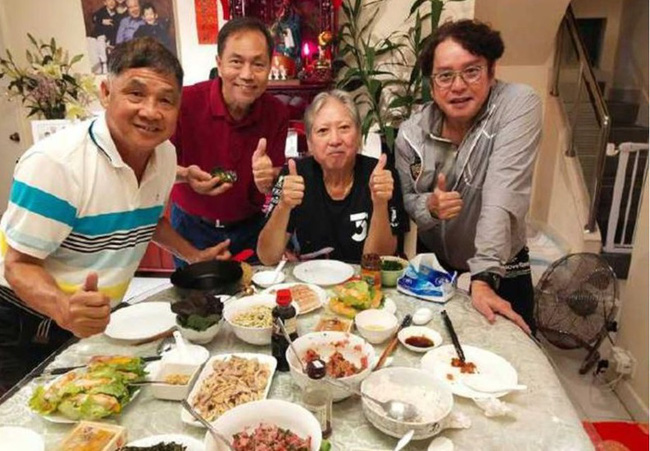 Hồng Kim Bảo bất ngờ lên tiếng trước tin đồn có con riêng với Phạm Băng Băng sau nhiều năm bị gièm pha? - 4 Hồng Kim Bảo bất ngờ lên tiếng trước tin đồn có con riêng với Phạm Băng Băng sau nhiều năm bị gièm pha? - 4