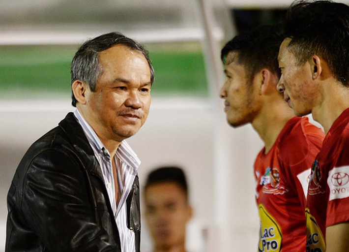 'Bầu Đức của Myanmar' và chuyện những tỷ phú 'đốt tiền' cho giấc mơ tham dự World Cup 'Bầu Đức của Myanmar' và chuyện những tỷ phú 'đốt tiền' cho giấc mơ tham dự World Cup