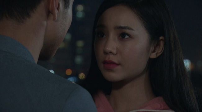 'Đừng bắt em phải quên': Lộ cảnh hôn của Duy và Ngọc, Quỳnh Kool tiết lộ 'ngại toát mồ hôi' và 'không bao giờ quên' - 1 'Đừng bắt em phải quên': Lộ cảnh hôn của Duy và Ngọc, Quỳnh Kool tiết lộ 'ngại toát mồ hôi' và 'không bao giờ quên' - 1