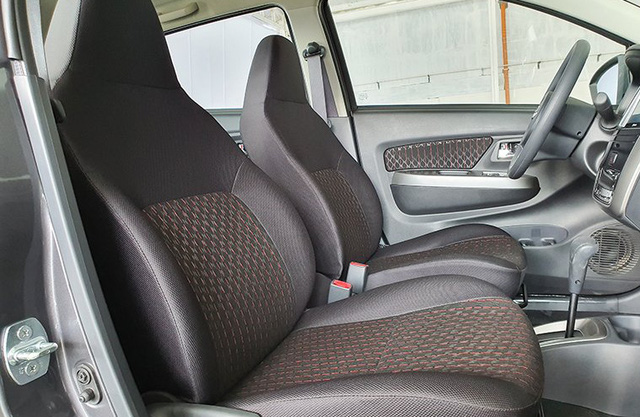 Các đại lý ồ ạt chào đặt Toyota Wigo 2020, hứa hẹn nhiều trang bị mới, giá rẻ hơn bản cũ - 4 Các đại lý ồ ạt chào đặt Toyota Wigo 2020, hứa hẹn nhiều trang bị mới, giá rẻ hơn bản cũ - 4