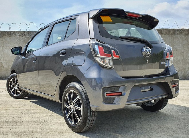Các đại lý ồ ạt chào đặt Toyota Wigo 2020, hứa hẹn nhiều trang bị mới, giá rẻ hơn bản cũ - 2 Các đại lý ồ ạt chào đặt Toyota Wigo 2020, hứa hẹn nhiều trang bị mới, giá rẻ hơn bản cũ - 2