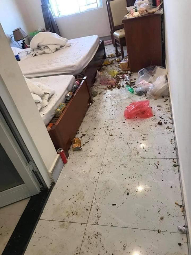 'Khô héo lời' với cảnh phòng trả 'hoang tàn không nhận ra', còn chủ khách sạn thì khóc không ra nước mắt 'Khô héo lời' với cảnh phòng trả 'hoang tàn không nhận ra', còn chủ khách sạn thì khóc không ra nước mắt