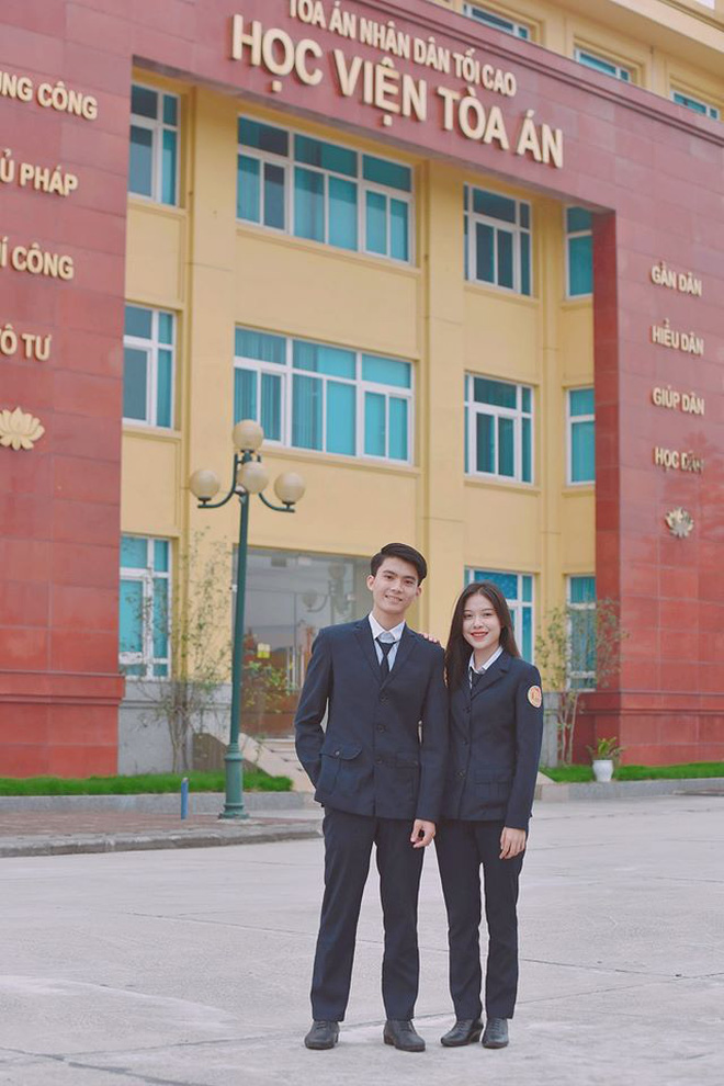 Danh tính 'chàng thẩm phán' trẻ tuổi, điển trai gây xôn xao mạng xã hội những ngày qua - 7 Danh tính 'chàng thẩm phán' trẻ tuổi, điển trai gây xôn xao mạng xã hội những ngày qua - 7