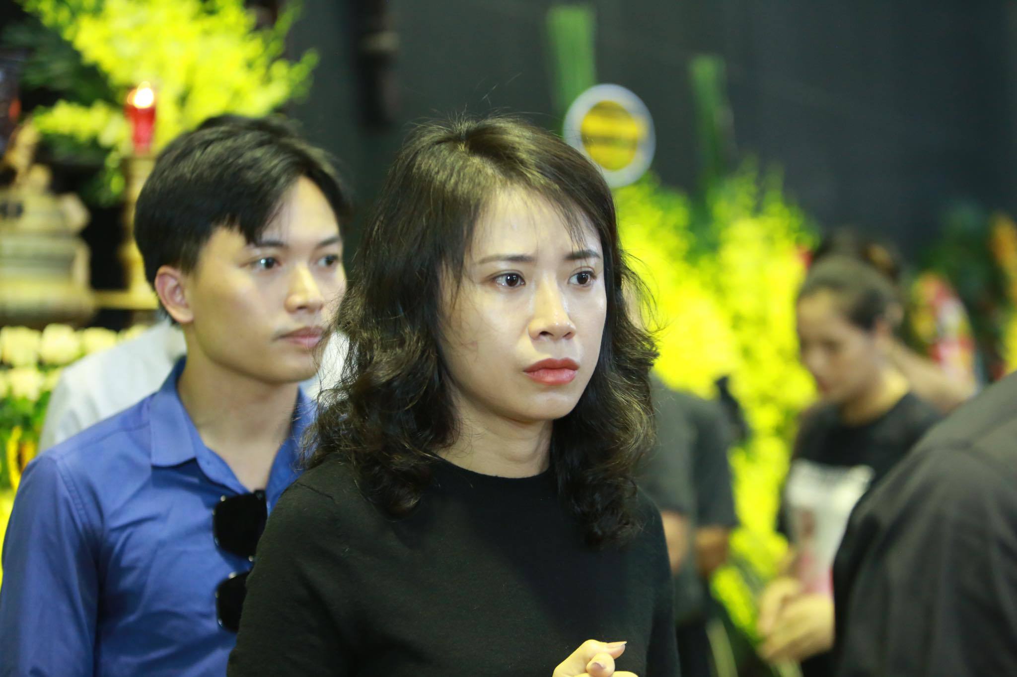 Xuân Bắc cùng nhiều diễn viên đến tiễn biệt NSƯT Hoàng Yến - 7 Xuân Bắc cùng nhiều diễn viên đến tiễn biệt NSƯT Hoàng Yến - 7