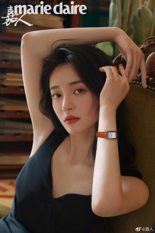 Dàn sao đình đám Hoa ngữ đổ bộ tạp chí tháng 7, khoe nhan sắc 'cực phẩm' - 9 Dàn sao đình đám Hoa ngữ đổ bộ tạp chí tháng 7, khoe nhan sắc 'cực phẩm' - 9