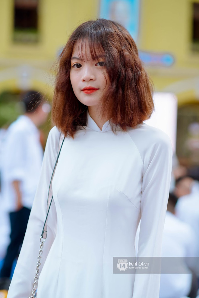 Đặc sản gái xinh Phan Đình Phùng (Hà Nội) lại khiến dân tình ngẩn ngơ trong lễ bế giảng - 2 Đặc sản gái xinh Phan Đình Phùng (Hà Nội) lại khiến dân tình ngẩn ngơ trong lễ bế giảng - 2