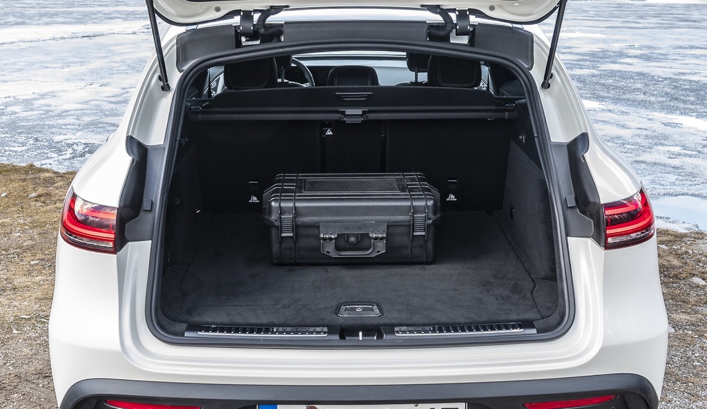 Trải nghiệm Mercedes EQC 400 – sức hút của SUV hạng sang - 7 Trải nghiệm Mercedes EQC 400 – sức hút của SUV hạng sang - 7