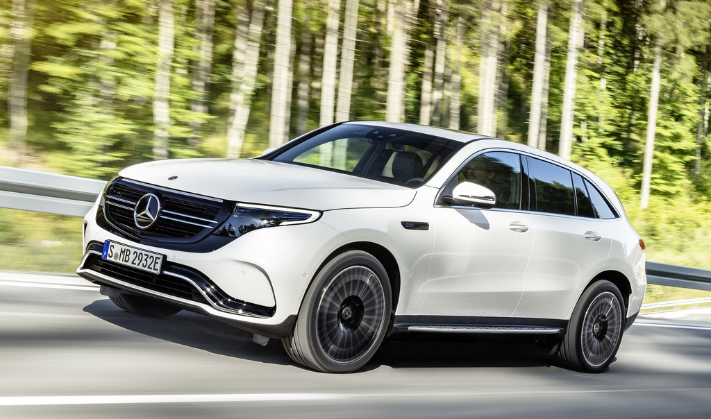 Trải nghiệm Mercedes EQC 400 – sức hút của SUV hạng sang Trải nghiệm Mercedes EQC 400 – sức hút của SUV hạng sang