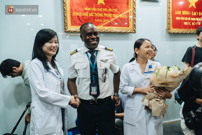 Tổng lãnh sự Anh: 'Xin cảm ơn từ tận đáy lòng, tôi vô cùng ấn tượng với nỗ lực hết mình của Việt Nam, quốc gia chưa có người tử vong vì Covid-19' - 5 Tổng lãnh sự Anh: 'Xin cảm ơn từ tận đáy lòng, tôi vô cùng ấn tượng với nỗ lực hết mình của Việt Nam, quốc gia chưa có người tử vong vì Covid-19' - 5