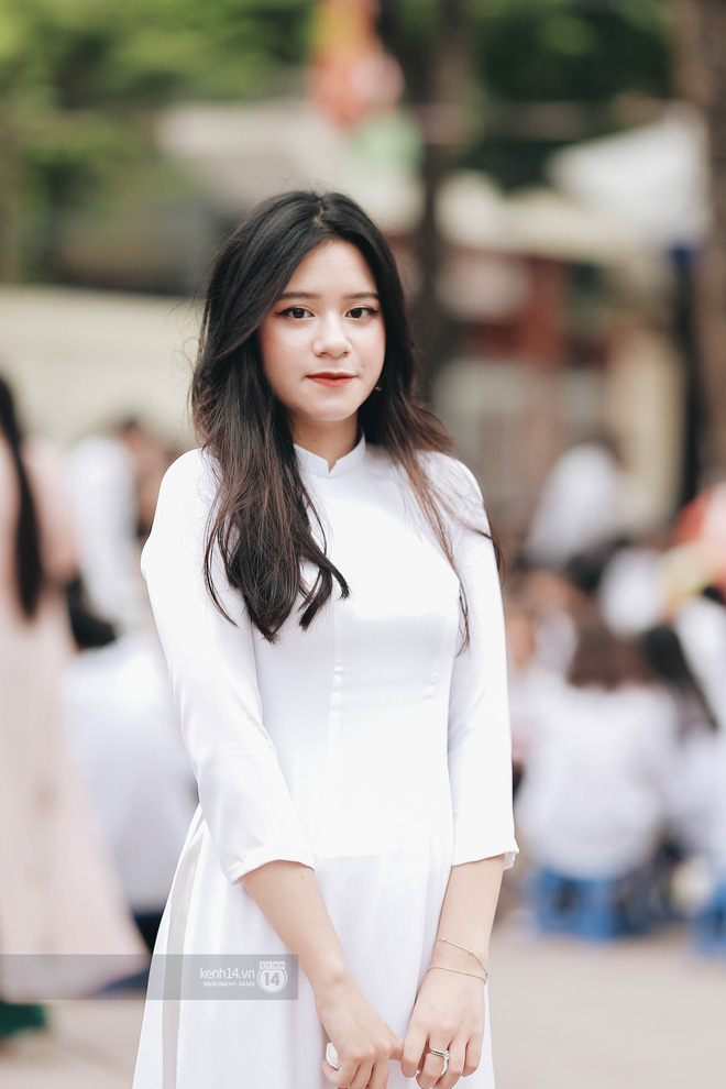 Xuất hiện ngôi trường đánh bại Phan Đình Phùng, Ams, Chu Văn An... vì dàn nữ sinh quá xuất sắc trong lễ bế giảng 2020 - 6 Xuất hiện ngôi trường đánh bại Phan Đình Phùng, Ams, Chu Văn An... vì dàn nữ sinh quá xuất sắc trong lễ bế giảng 2020 - 6