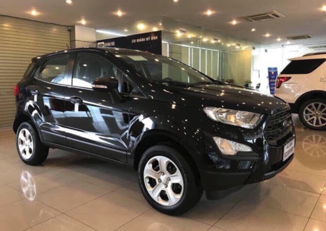 Tất tay dọn kho: Ford EcoSport hạ giá rẻ như sedan và tặng kèm hàng loạt ưu đãi - 1 Tất tay dọn kho: Ford EcoSport hạ giá rẻ như sedan và tặng kèm hàng loạt ưu đãi - 1