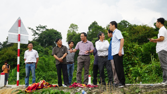 Xe khách rơi xuống vực: hộp số đang ở số 4, phụ xe dương tính ma túy - 1 Xe khách rơi xuống vực: hộp số đang ở số 4, phụ xe dương tính ma túy - 1