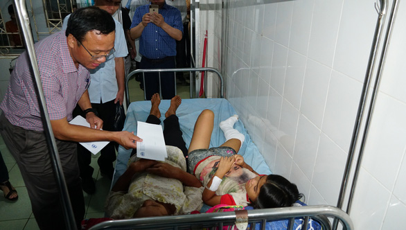Xe khách rơi xuống vực: hộp số đang ở số 4, phụ xe dương tính ma túy - 2 Xe khách rơi xuống vực: hộp số đang ở số 4, phụ xe dương tính ma túy - 2