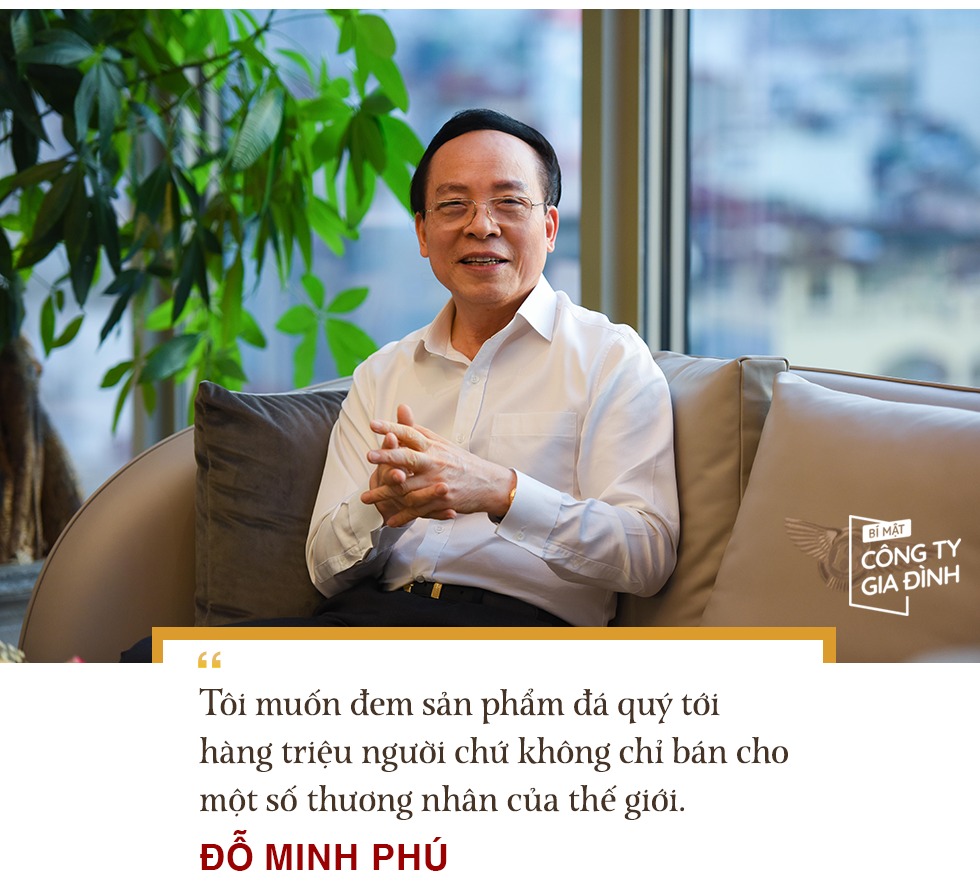 Chuyện 'thiếu gia tỷ đô' đi làm bằng xe máy và những số 3 độc đáo của gia đình họ Đỗ - 5 Chuyện 'thiếu gia tỷ đô' đi làm bằng xe máy và những số 3 độc đáo của gia đình họ Đỗ - 5