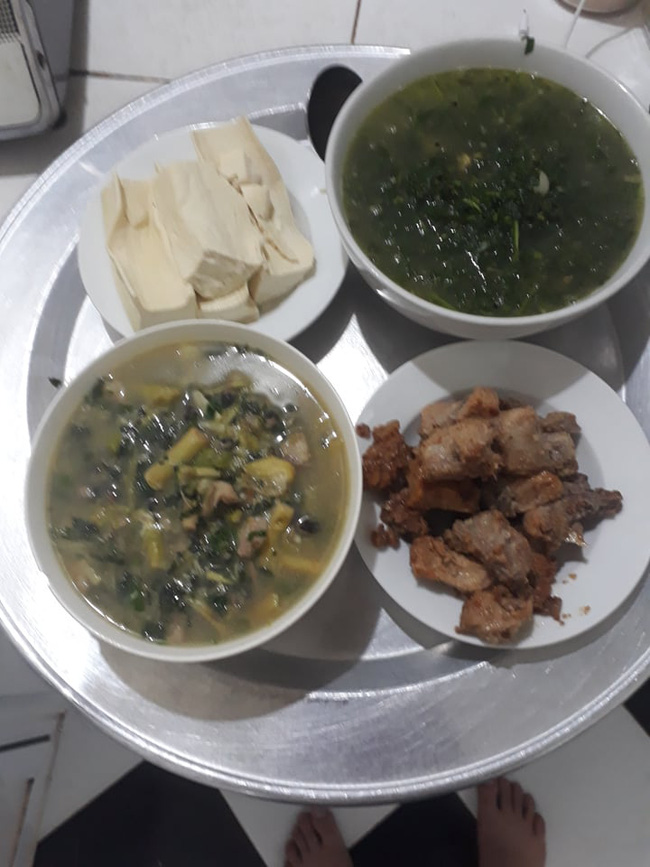 Màn 'tức nước vỡ bờ' chỉ bằng vài câu lí lẽ của cô vợ ăn bám sau khi bị chồng mỉa 'thuê giúp việc còn hơn' Màn 'tức nước vỡ bờ' chỉ bằng vài câu lí lẽ của cô vợ ăn bám sau khi bị chồng mỉa 'thuê giúp việc còn hơn'