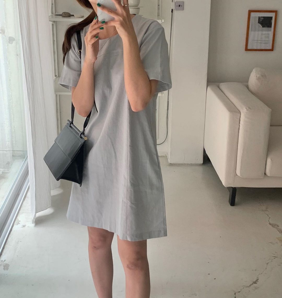 BTV thời trang gọi tên 4 items trông thì đơn giản, ai cũng mặc được nhưng lại có sức mạnh 'sang xịn hóa' style ghê gớm - 14 BTV thời trang gọi tên 4 items trông thì đơn giản, ai cũng mặc được nhưng lại có sức mạnh 'sang xịn hóa' style ghê gớm - 14