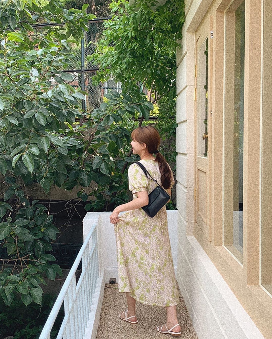 BTV thời trang gọi tên 4 items trông thì đơn giản, ai cũng mặc được nhưng lại có sức mạnh 'sang xịn hóa' style ghê gớm - 13 BTV thời trang gọi tên 4 items trông thì đơn giản, ai cũng mặc được nhưng lại có sức mạnh 'sang xịn hóa' style ghê gớm - 13