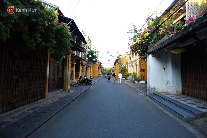 Khung cảnh đối lập giữa Hội An và Đà Nẵng sau dịch Covid-19: Nơi 'hồi sinh' nhộn nhịp, nơi vẫn loay hoay kích cầu du lịch - 3 Khung cảnh đối lập giữa Hội An và Đà Nẵng sau dịch Covid-19: Nơi 'hồi sinh' nhộn nhịp, nơi vẫn loay hoay kích cầu du lịch - 3