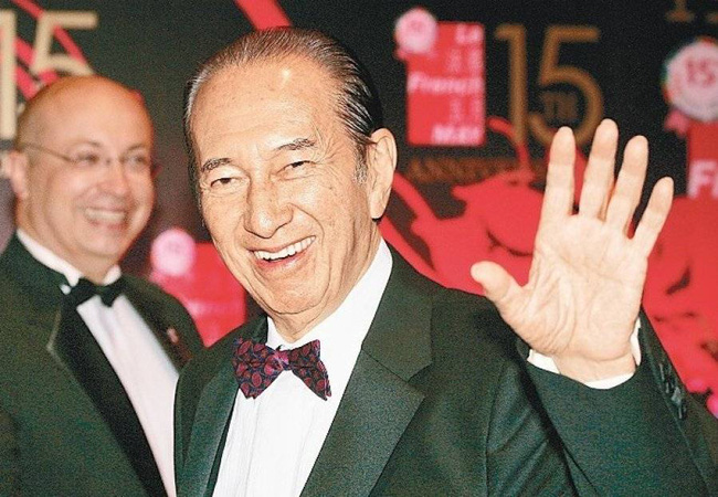 Vua sòng bài Macau dù sống thọ 98 tuổi, con đàn cháu đống, tài sản kếch xù nhưng đến khi qua đời vẫn không 'mua' được tâm nguyện cuối cùng - 1 Vua sòng bài Macau dù sống thọ 98 tuổi, con đàn cháu đống, tài sản kếch xù nhưng đến khi qua đời vẫn không 'mua' được tâm nguyện cuối cùng - 1