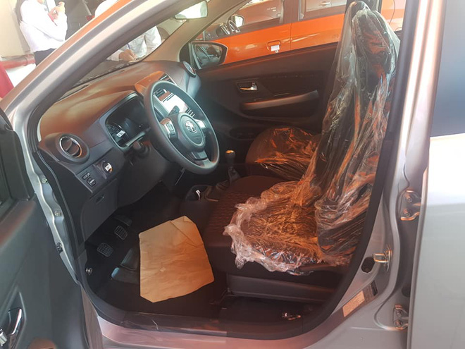 Toyota Wigo 2020 cập bến đại lý, lộ những trang bị hiện đại đấu Kia Morning và Hyundai Grand i10 - 4 Toyota Wigo 2020 cập bến đại lý, lộ những trang bị hiện đại đấu Kia Morning và Hyundai Grand i10 - 4