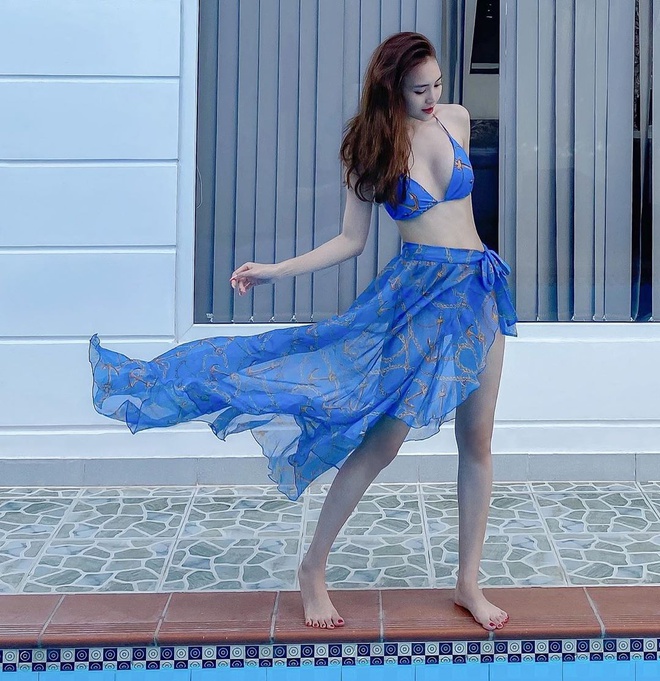 Ninh Dương Lan Ngọc mặc bikini khoe thân hình thon gọn - 1 Ninh Dương Lan Ngọc mặc bikini khoe thân hình thon gọn - 1