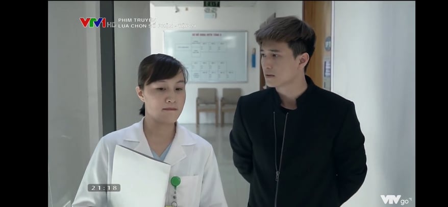 Lựa chọn số phận tập 21: Trang khóc nấc tâm sự với Cường lý do mẹ cô bỏ đi - 11 Lựa chọn số phận tập 21: Trang khóc nấc tâm sự với Cường lý do mẹ cô bỏ đi - 11