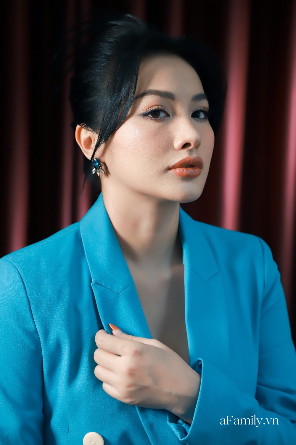 Yaya Trương Nhi: Không biết Ngân 98 là ai, bạn gái đó dìm người khác để nâng mình, đó là chiêu rất rẻ tiền - 4 Yaya Trương Nhi: Không biết Ngân 98 là ai, bạn gái đó dìm người khác để nâng mình, đó là chiêu rất rẻ tiền - 4