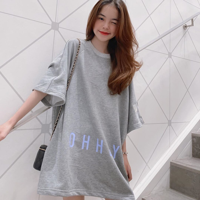 Lê Gia Linh (Meo xinh) - 2k6 khuấy đảo MXH: Hot hit từ hồi tiểu học, nhan sắc lẫn hàng hiệu đều không thiếu - 4 Lê Gia Linh (Meo xinh) - 2k6 khuấy đảo MXH: Hot hit từ hồi tiểu học, nhan sắc lẫn hàng hiệu đều không thiếu - 4