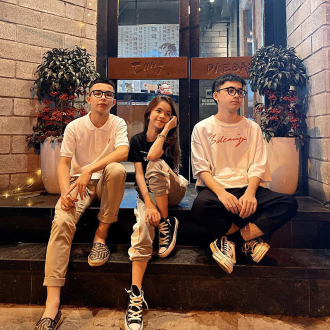 Lê Gia Linh (Meo xinh) - 2k6 khuấy đảo MXH: Hot hit từ hồi tiểu học, nhan sắc lẫn hàng hiệu đều không thiếu - 11 Lê Gia Linh (Meo xinh) - 2k6 khuấy đảo MXH: Hot hit từ hồi tiểu học, nhan sắc lẫn hàng hiệu đều không thiếu - 11