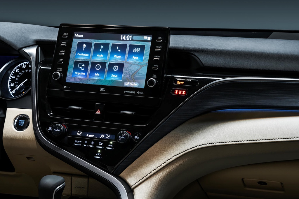 Toyota Camry 2021 thêm công nghệ an toàn, nâng cấp thiết kế - 5 Toyota Camry 2021 thêm công nghệ an toàn, nâng cấp thiết kế - 5