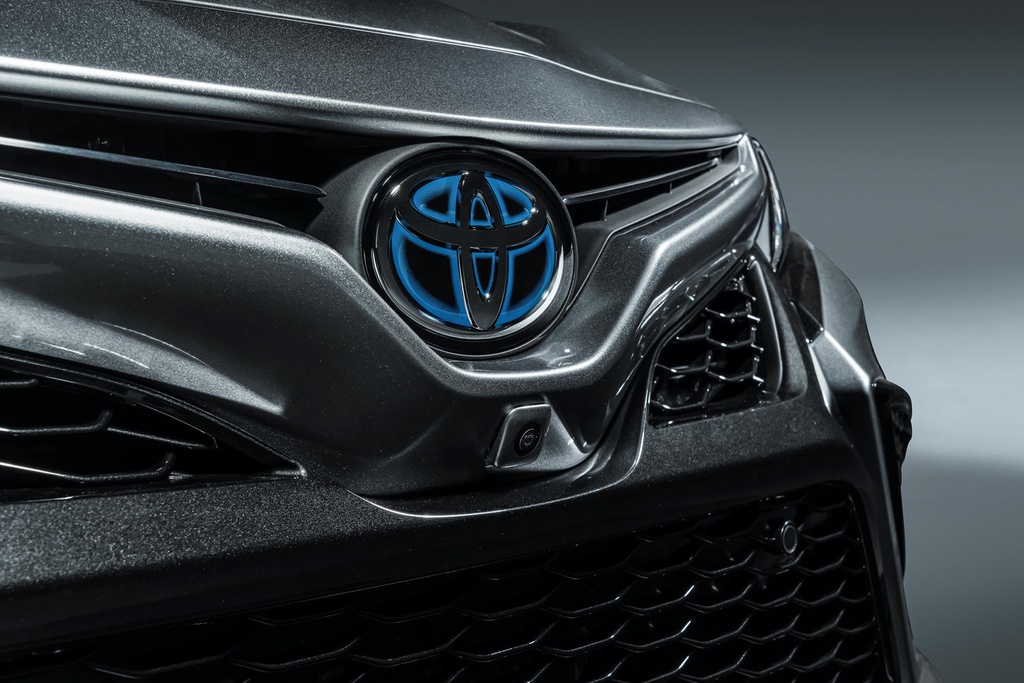 Toyota Camry 2021 thêm công nghệ an toàn, nâng cấp thiết kế - 6 Toyota Camry 2021 thêm công nghệ an toàn, nâng cấp thiết kế - 6